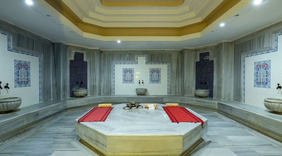Crystal Tat Beach Golf Resort & Spa 5*