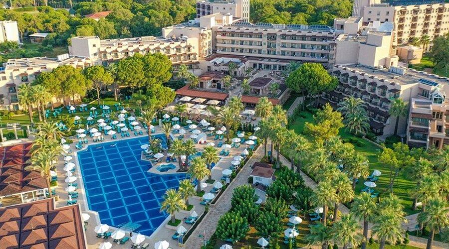 Crystal Tat Beach Golf Resort & Spa 5*