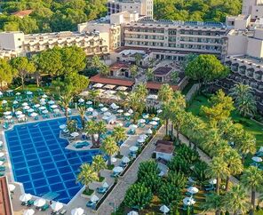 Crystal Tat Beach Golf Resort & Spa 5*