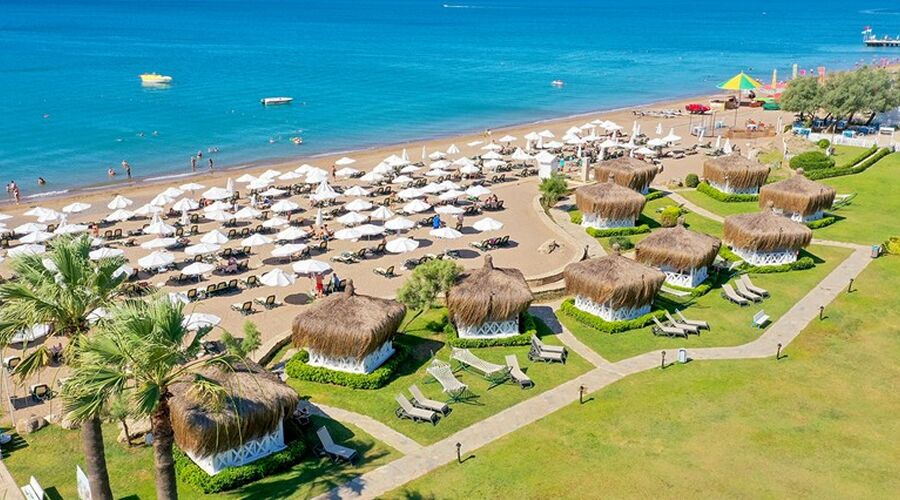 Crystal Tat Beach Golf Resort & Spa 5*