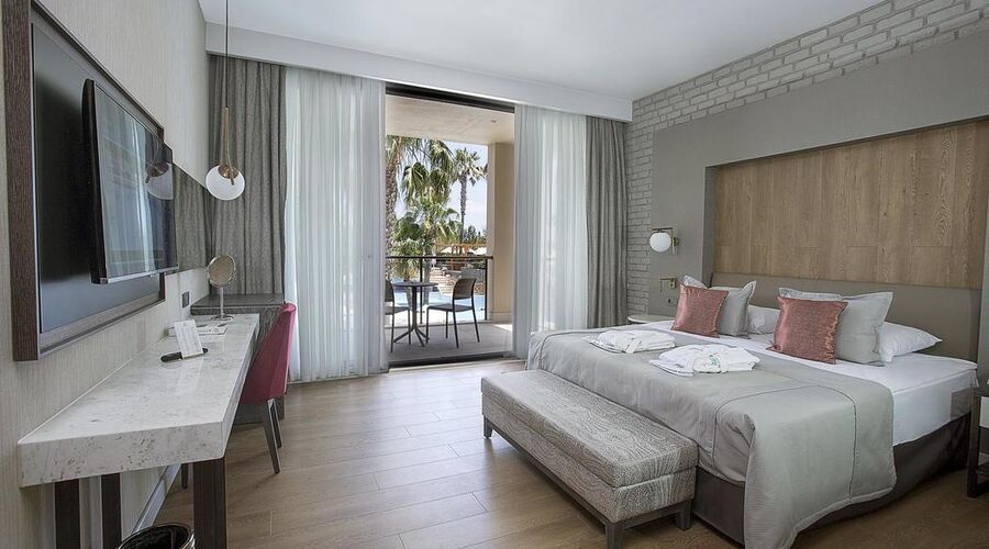Fame Residence Lara & Spa  5*