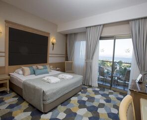 Fame Residence Lara & Spa  5*