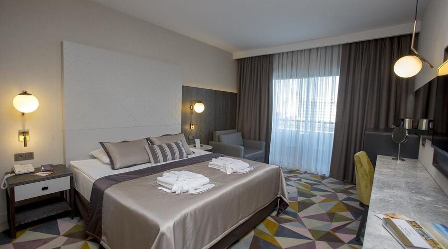 Fame Residence Lara & Spa  5*