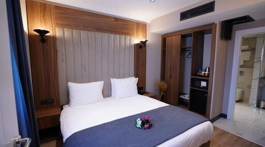 Mineo Hotel Taksim 4*
