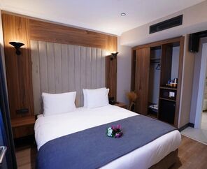 Mineo Hotel Taksim 4*