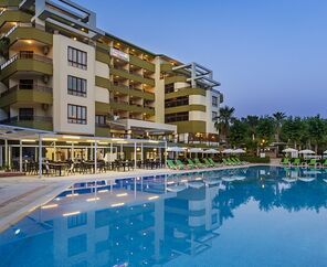 Miarosa İncekum Beach  5*