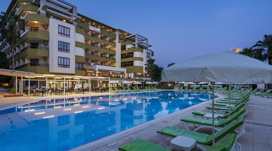 Miarosa İncekum Beach  5*
