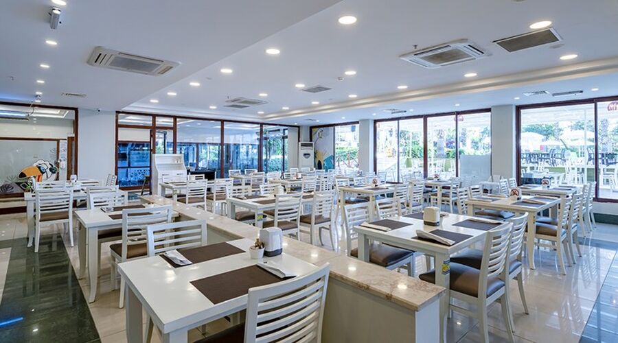 Miarosa İncekum Beach  5*