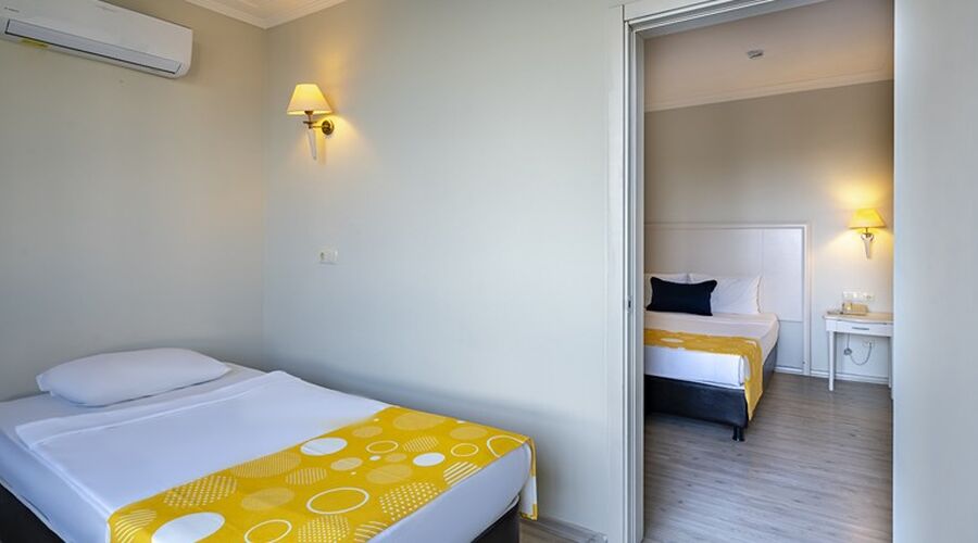 Miarosa İncekum Beach  5*