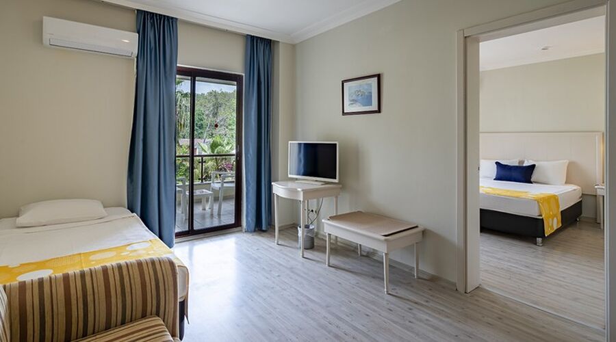 Miarosa İncekum Beach  5*