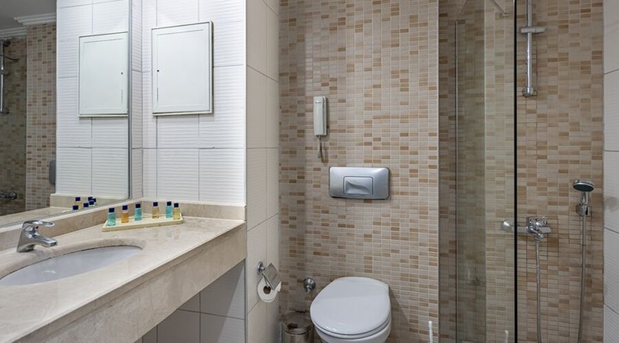 Miarosa İncekum Beach  5*
