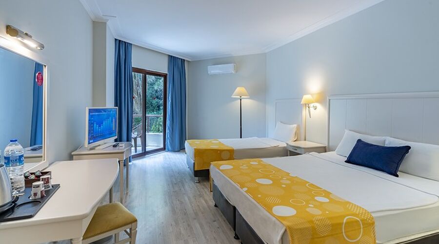 Miarosa İncekum Beach  5*