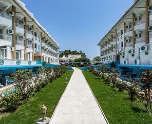 Miarosa Kemer Beach  5*