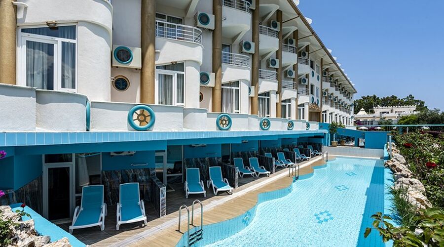 Miarosa Kemer Beach  5*