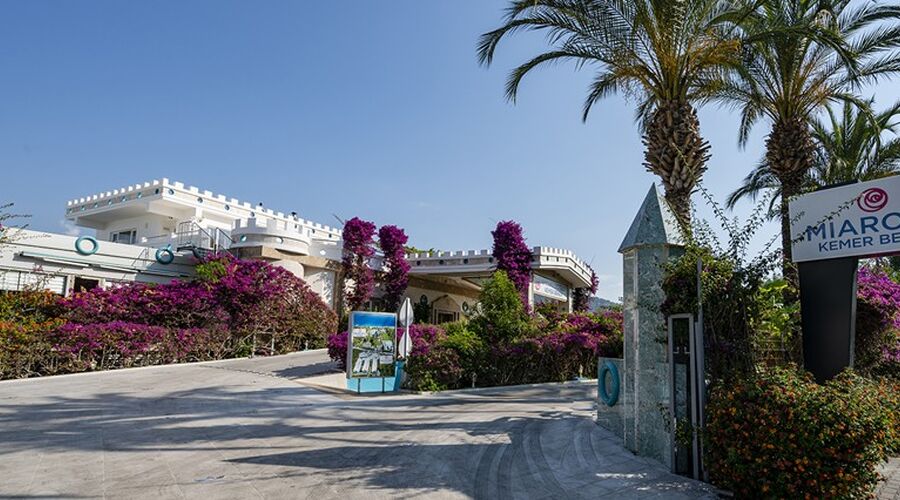 Miarosa Kemer Beach  5*