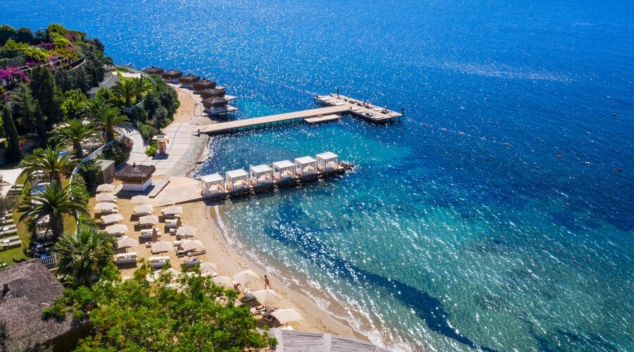 Sianji Well Being Resort   5*