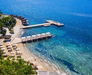 Sianji Well Being Resort   5*