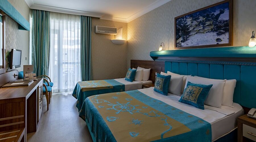 Miarosa Kemer Beach  5*