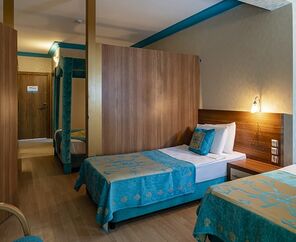 Miarosa Kemer Beach  5*
