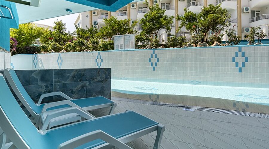 Miarosa Kemer Beach  5*