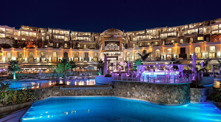 Sianji Well Being Resort   5*