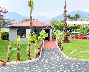 Miarosa Kemer Beach  5*