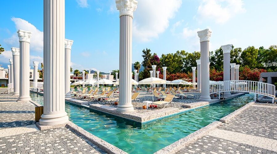 Miarosa Kemer Beach  5*