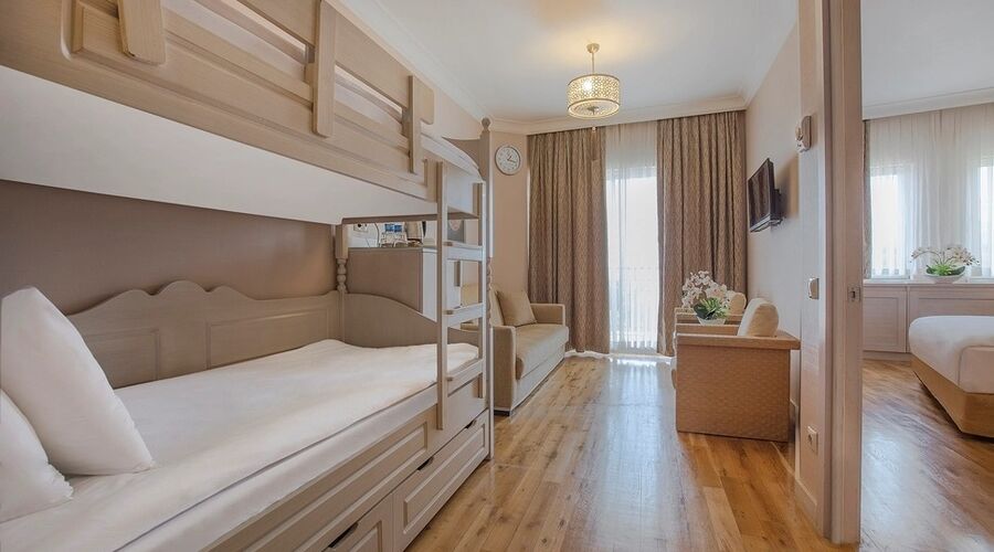 Mukarnas Spa Resort Hotel  5*