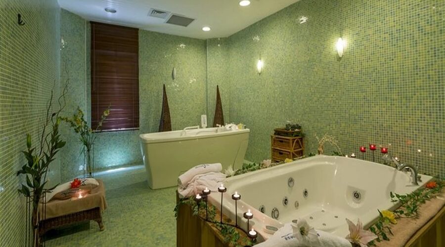 Mukarnas Spa Resort Hotel  5*