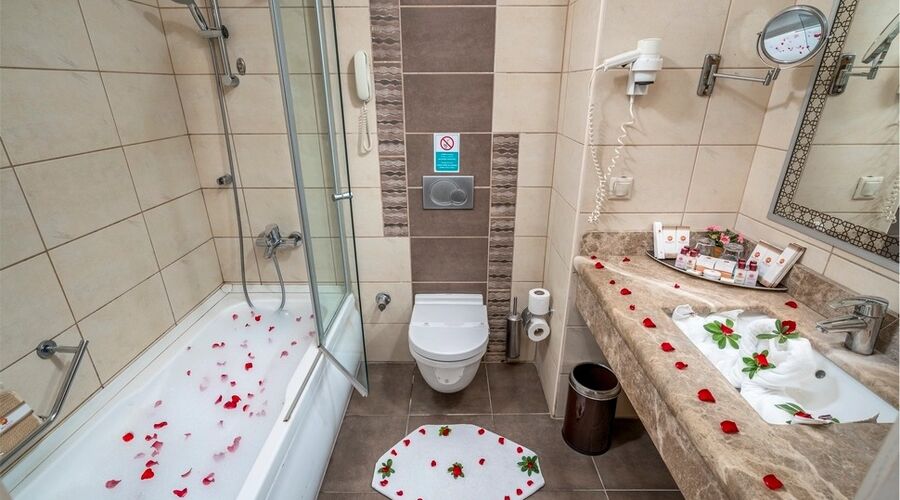 Mukarnas Spa Resort Hotel  5*
