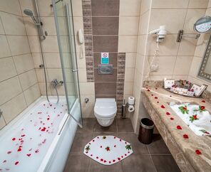 Mukarnas Spa Resort Hotel  5*