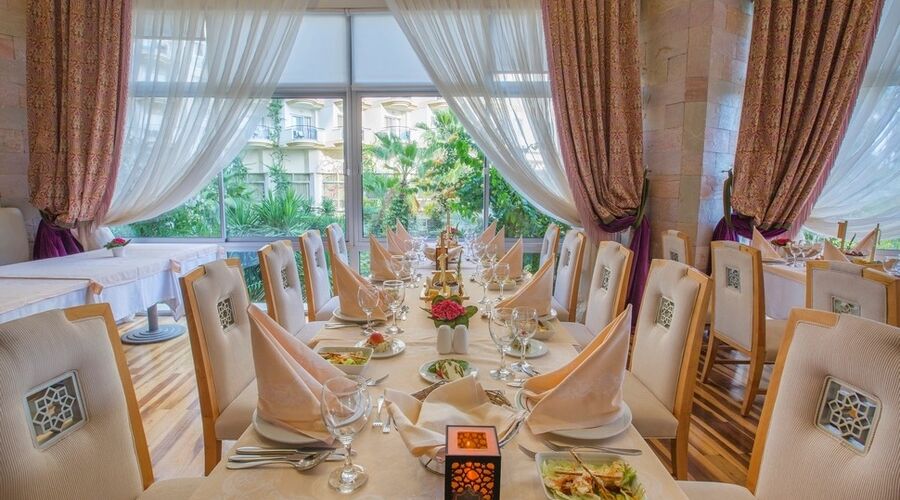 Mukarnas Spa Resort Hotel  5*
