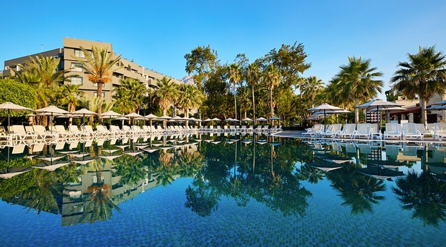 Royal Diwa Tekirova Resort   5*