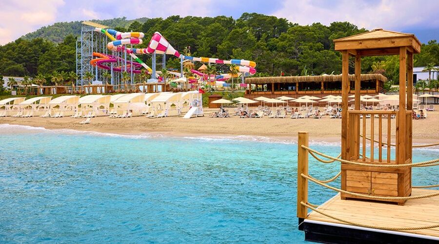 Royal Diwa Tekirova Resort   5*