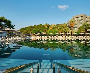 Royal Diwa Tekirova Resort   5*