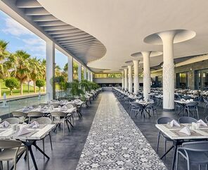 Royal Diwa Tekirova Resort   5*