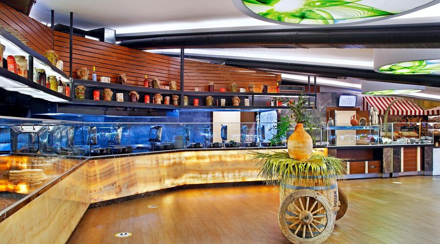 Sianji Well Being Resort   5*