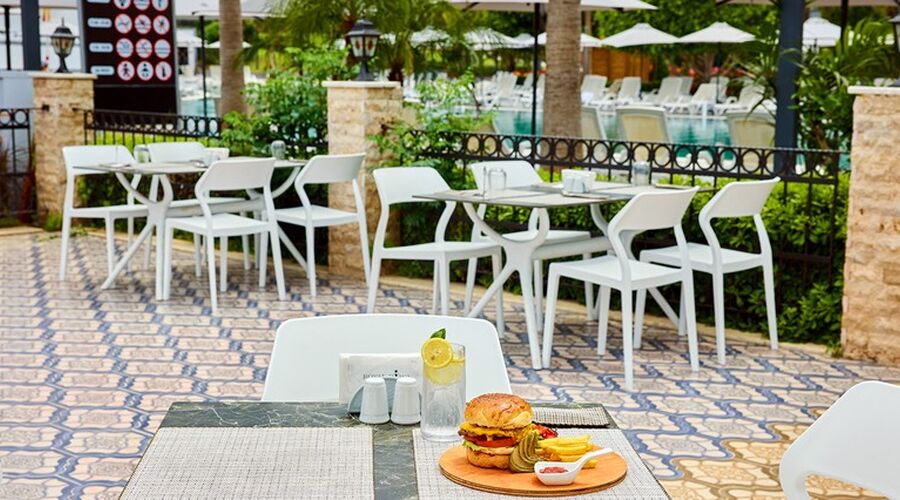 Royal Diwa Tekirova Resort   5*