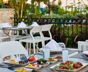 Royal Diwa Tekirova Resort   5*