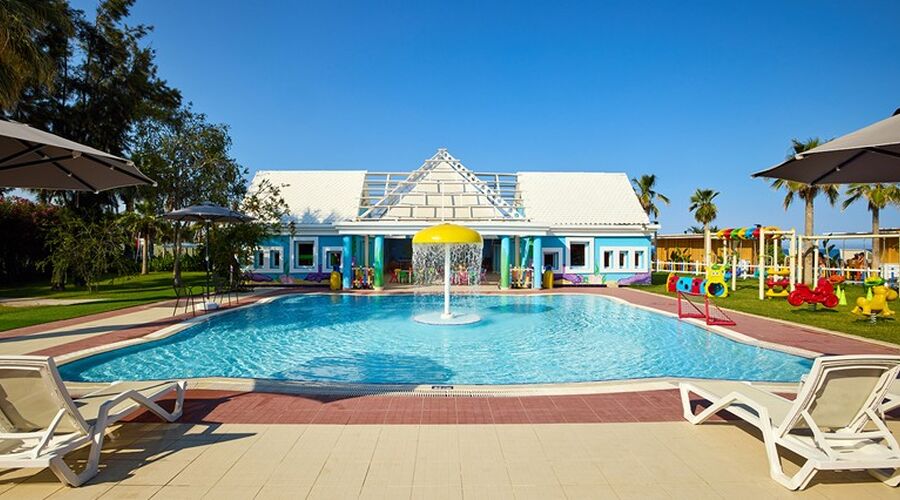 Royal Diwa Tekirova Resort   5*