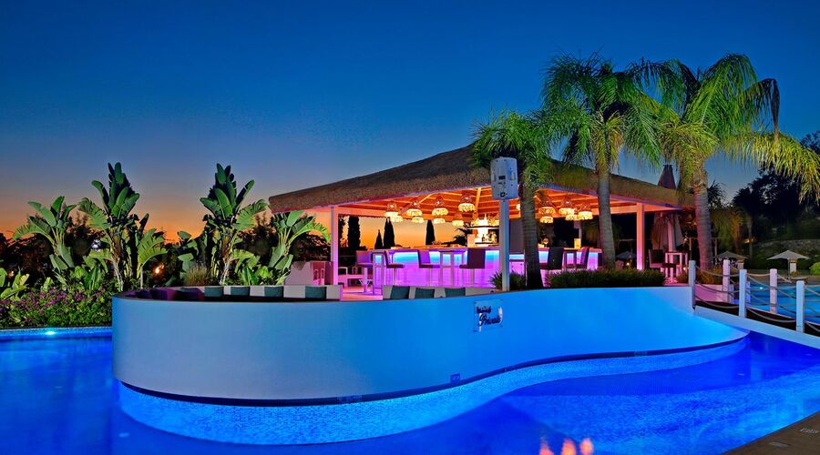 Sianji Well Being Resort   5*
