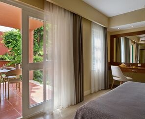 Royal Diwa Tekirova Resort   5*