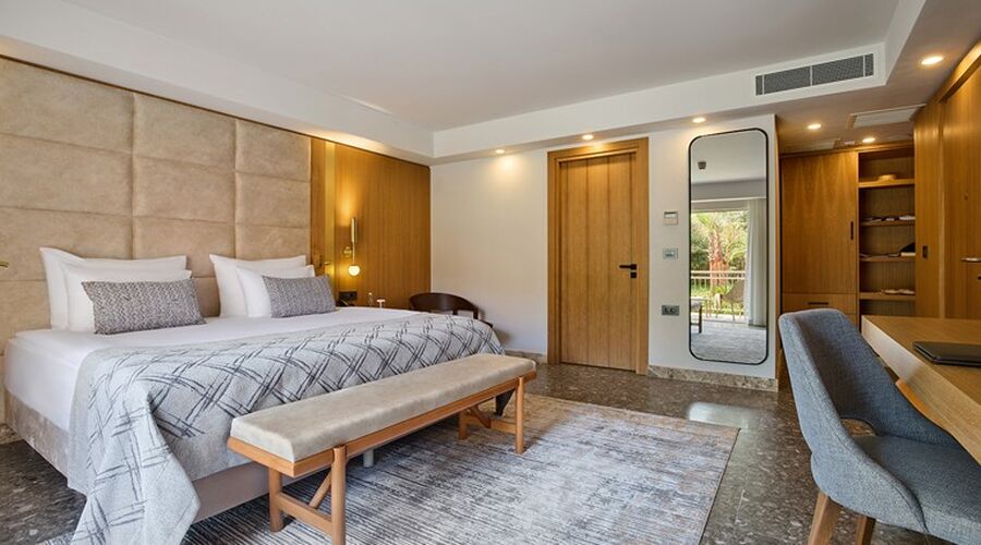 Royal Diwa Tekirova Resort   5*