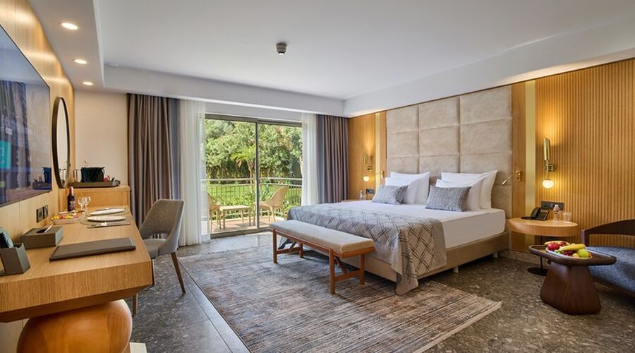 Royal Diwa Tekirova Resort   5*