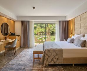 Royal Diwa Tekirova Resort   5*