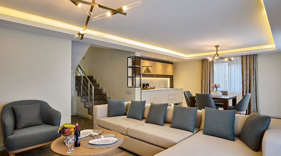 Royal Diwa Tekirova Resort   5*