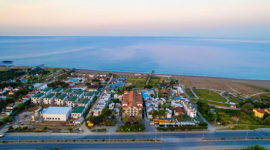 Euphoria Barbaross Beach Resort  5*