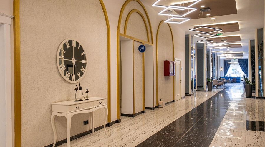 Euphoria Barbaross Beach Resort  5*