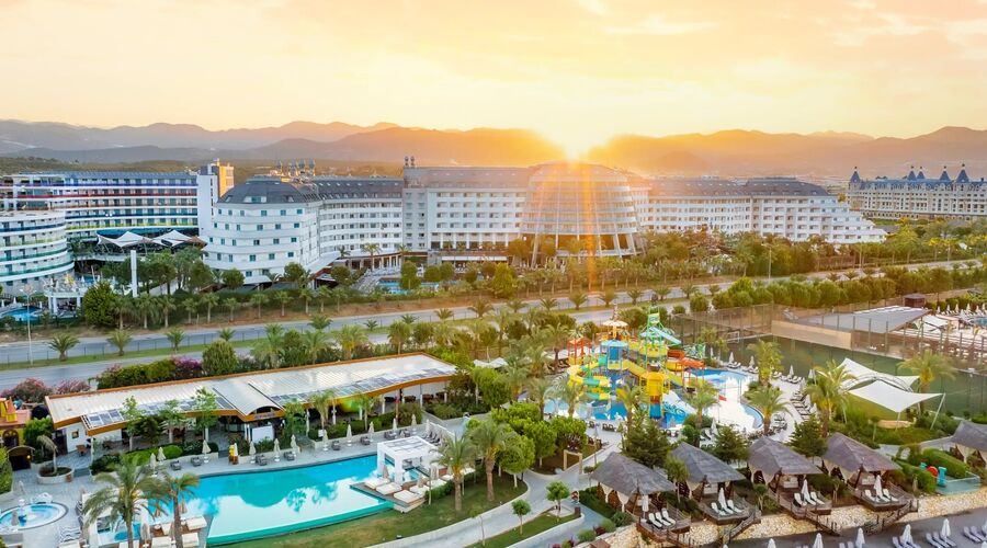 Long Beach Alanya  5*