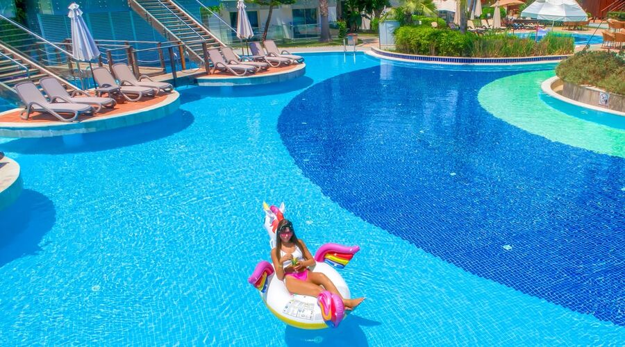 Long Beach Alanya  5*